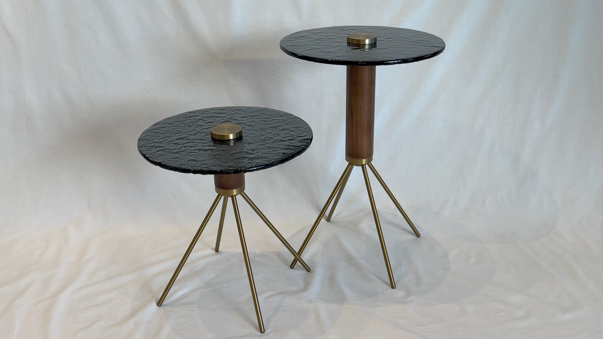 Set tables d'appoint verre martelé et bois