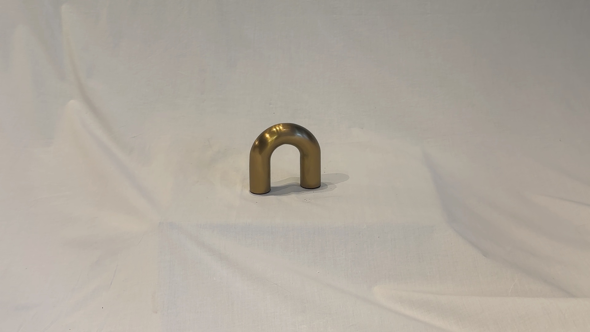 Objet décoratif doré