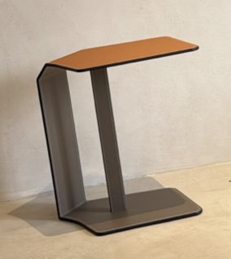 Table en cuir - Taupe/Orange